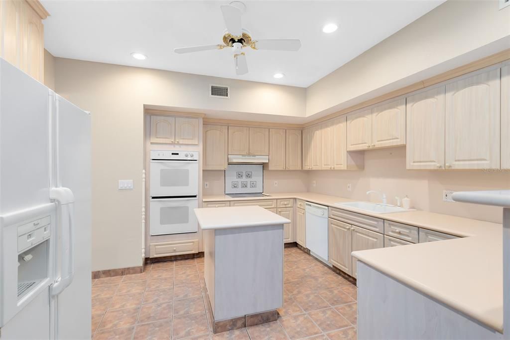 Interior, Kitchen, Recessed Lighting