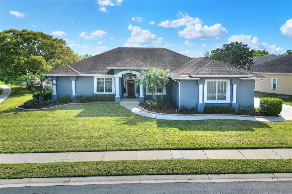 Backyard, Exterior, Facade, Ranch