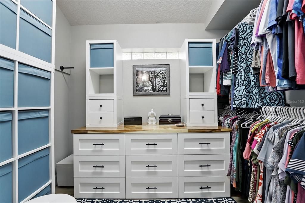 Interior, Walk-in Closets