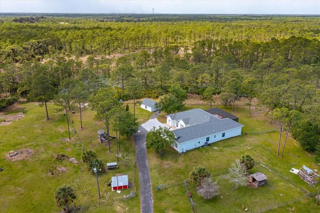 Exterior, Drone