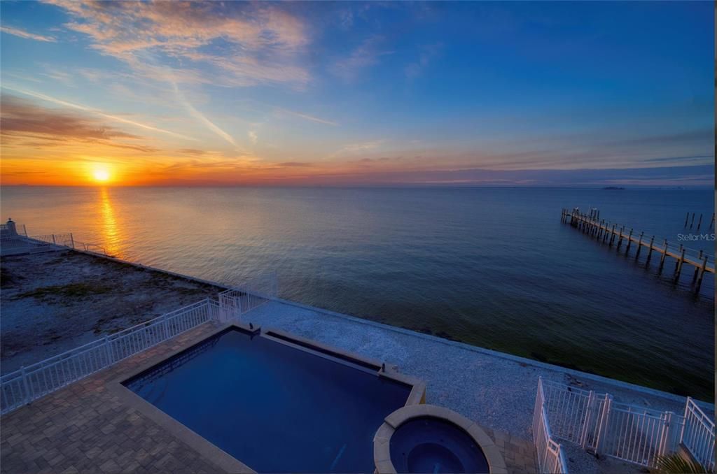 Exterior, Pool, Water