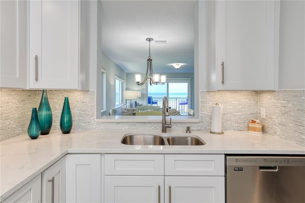Chandelier, Interior, Kitchen, Stainless Steel Appliances, Water