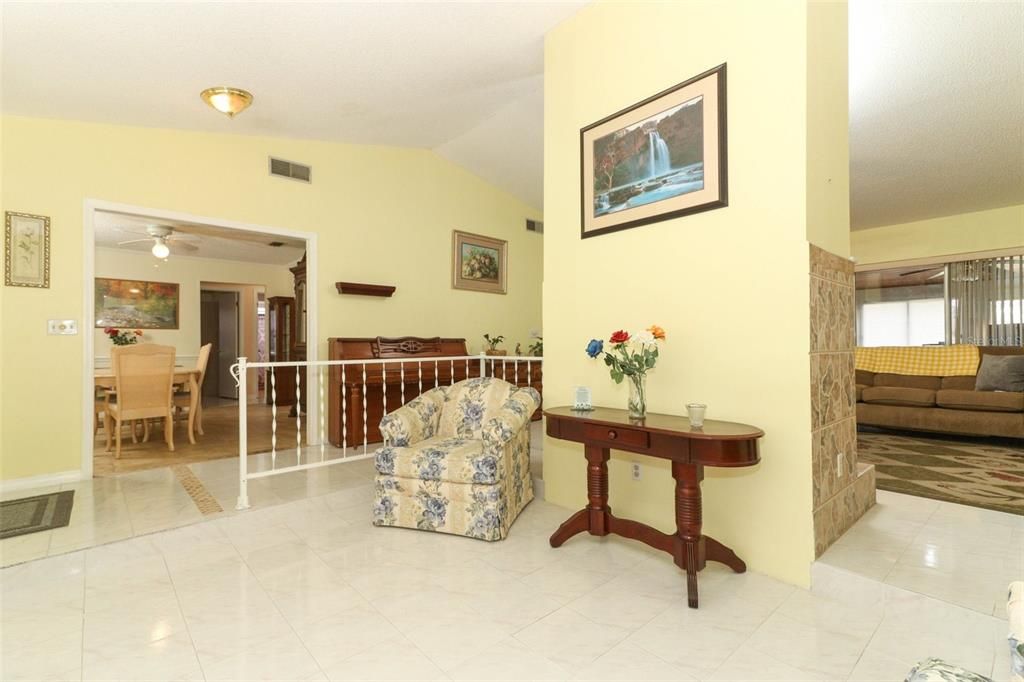 Dining room, Interior