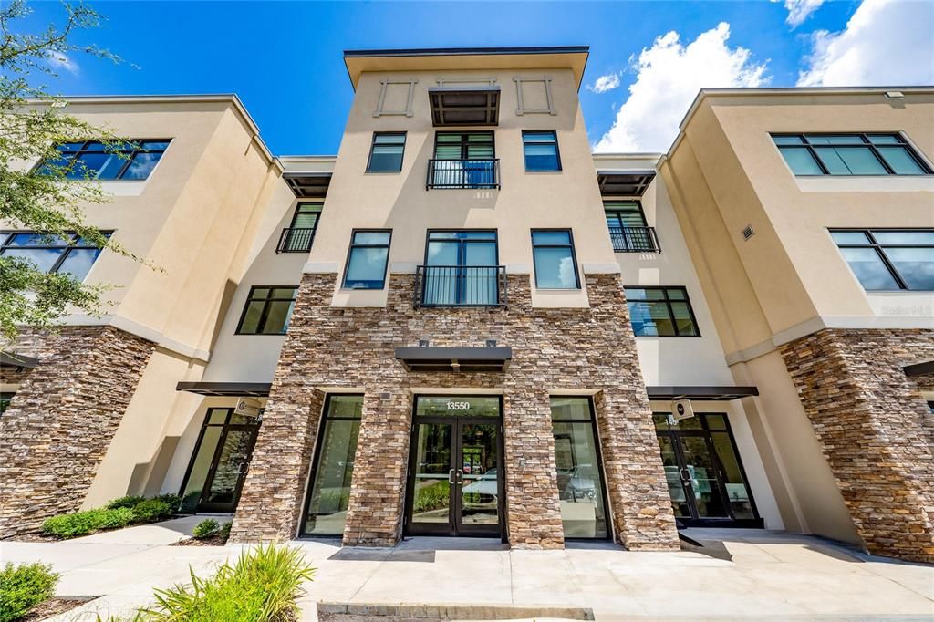 Exterior, Facade, Brick Facade, Rowhouse