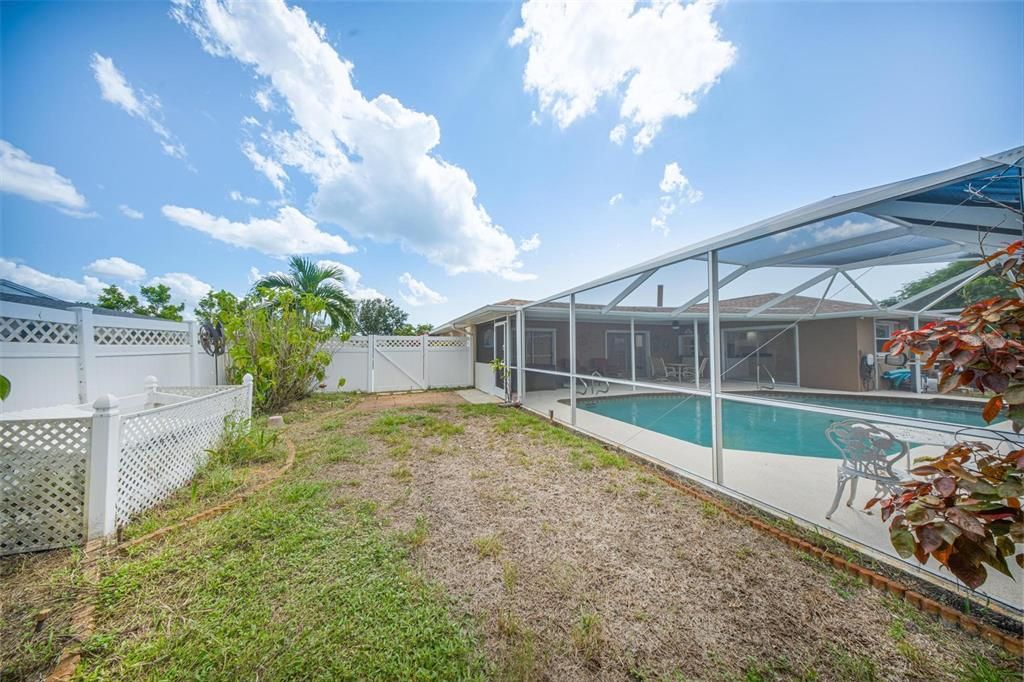 Backyard, Exterior