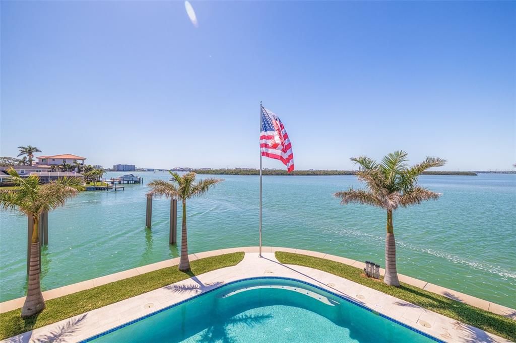 Exterior, Pool, Water