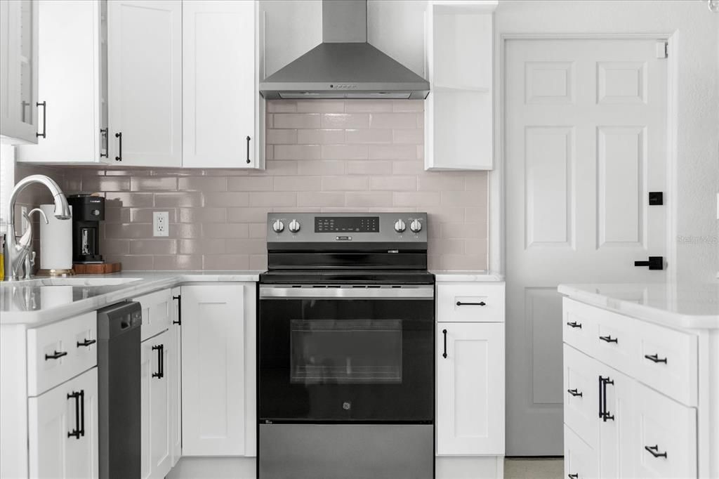 Interior, Kitchen, Stainless Steel Appliances