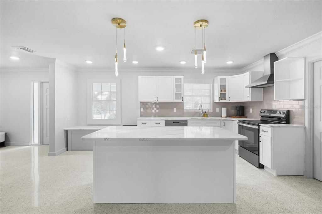 Interior, Kitchen, Pendant Lights, Recessed Lighting, Stainless Steel Appliances