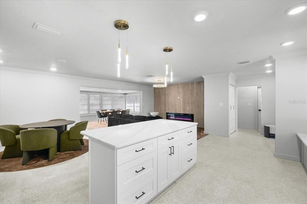 Dining room, Interior, Pendant Lights, Recessed Lighting