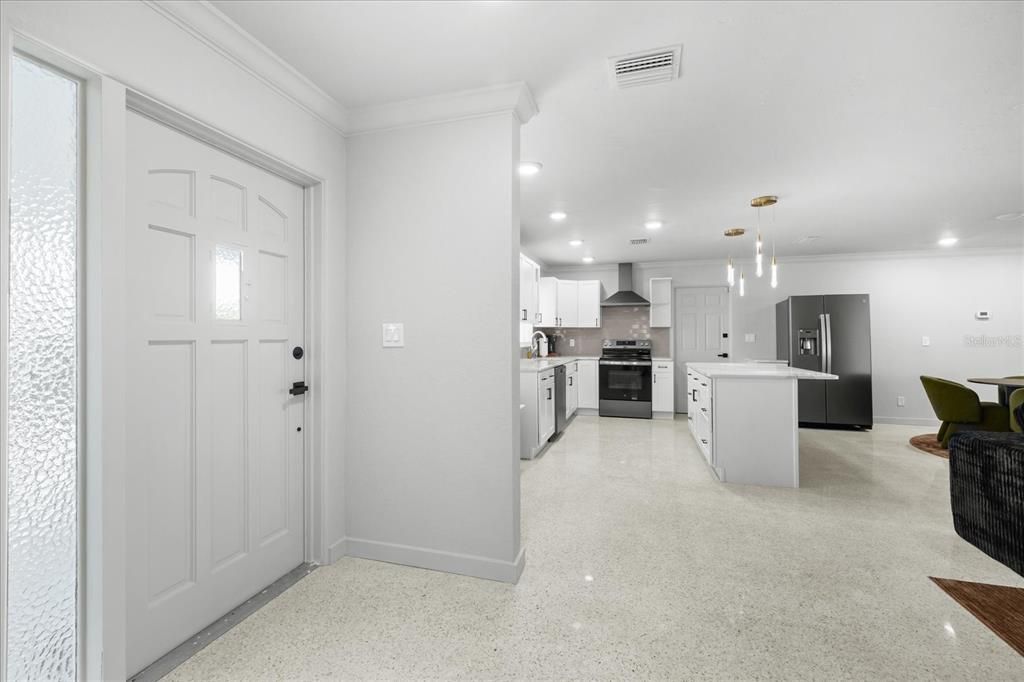 Interior, Kitchen, Pendant Lights, Recessed Lighting, Stainless Steel Appliances