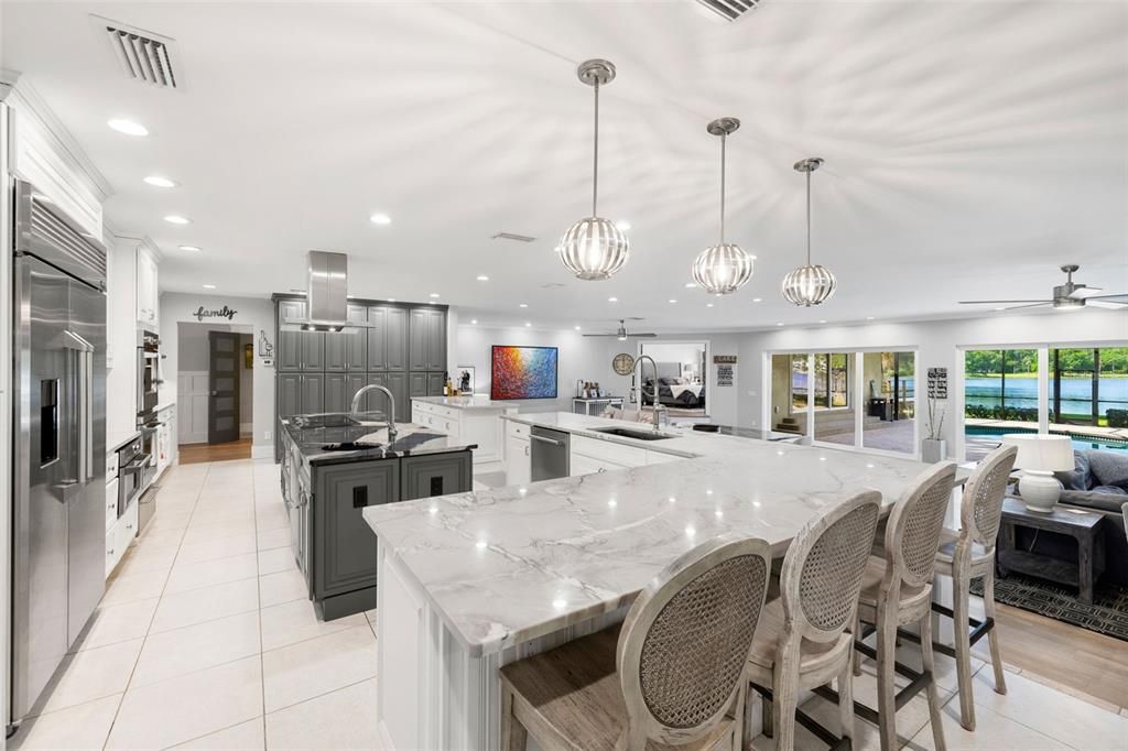 Interior, Kitchen, Living room, Pendant Lights, Recessed Lighting, Stainless Steel Appliances, Water