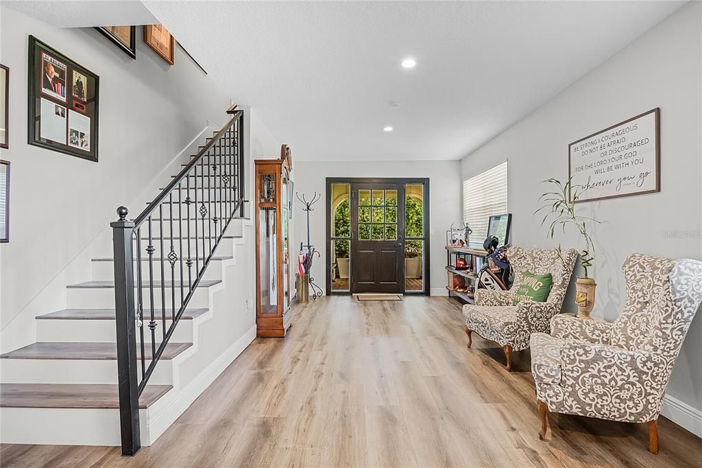Interior, Recessed Lighting, Wood Texture Flooring