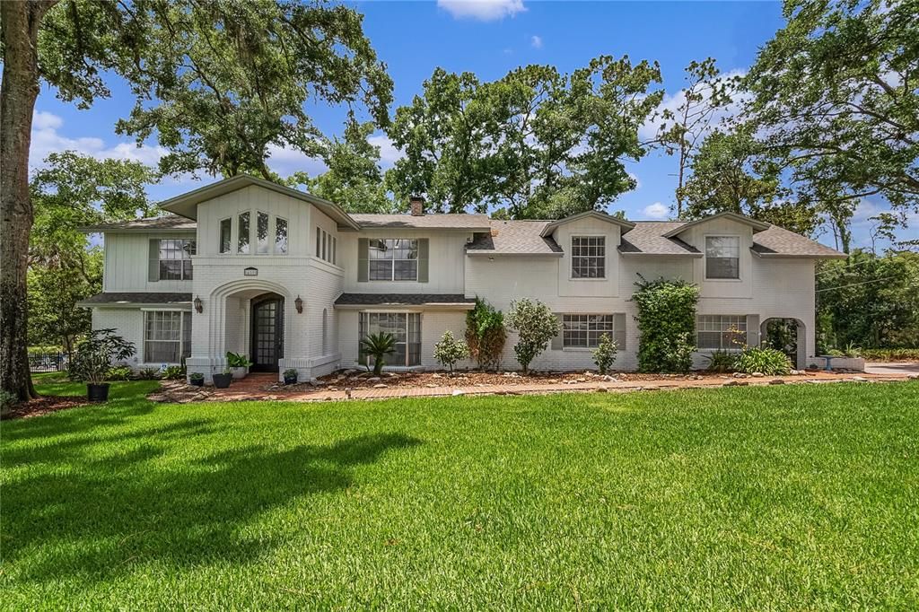 Backyard, Exterior, Facade, French Provincial
