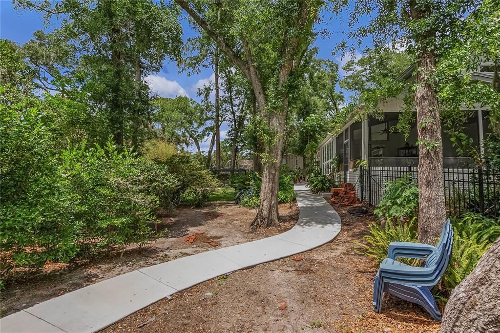 Backyard, Exterior