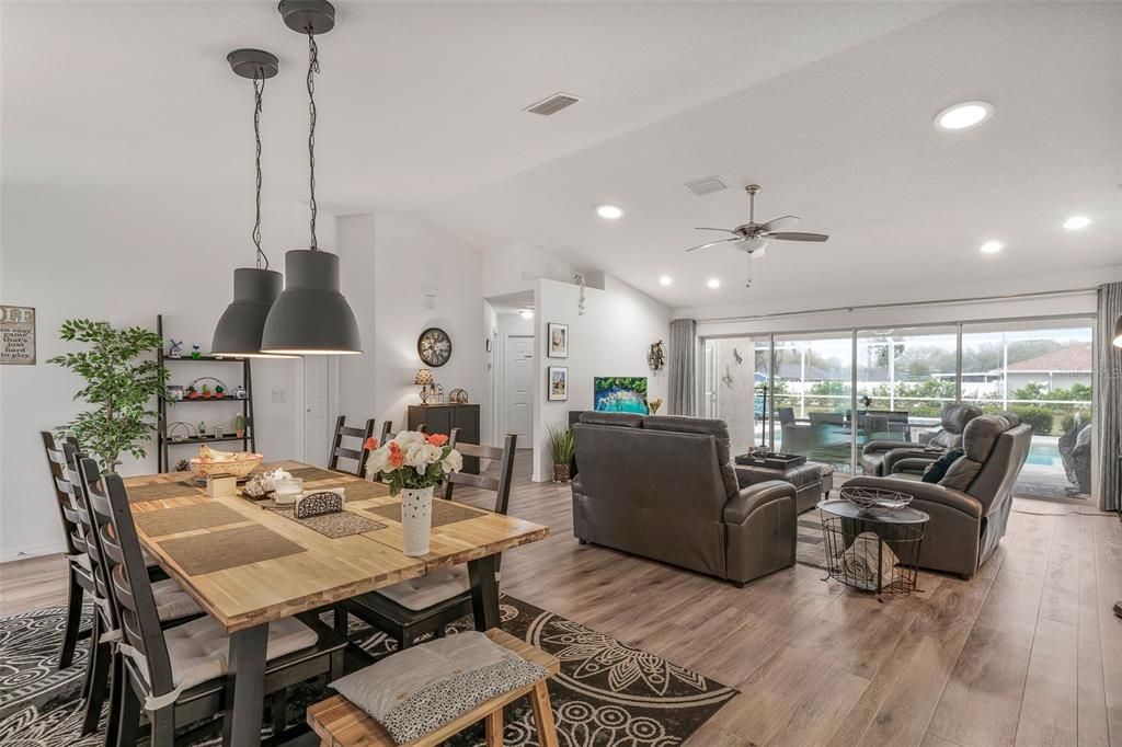 Dining room, Interior, Living room, Pendant Lights, Recessed Lighting, Wood Texture Flooring