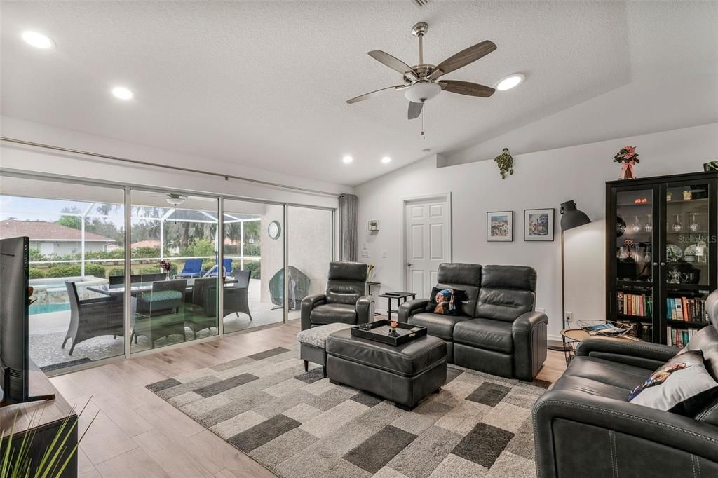 Interior, Living room, Recessed Lighting, Wood Texture Flooring