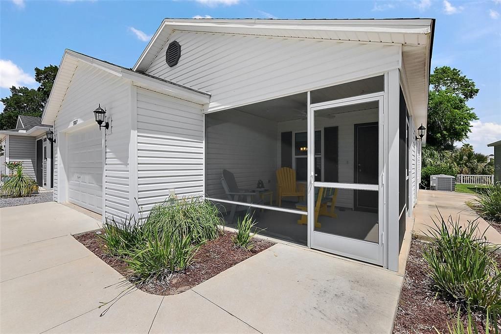 Detached Garage, Exterior