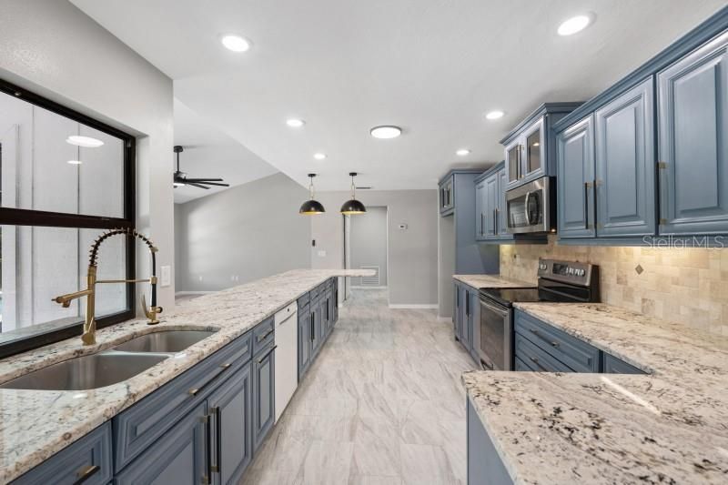 Interior, Kitchen, Marble, Pendant Lights, Recessed Lighting