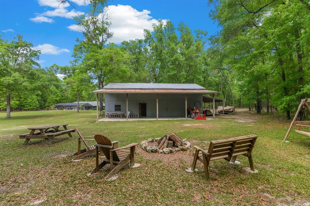Backyard, Exterior