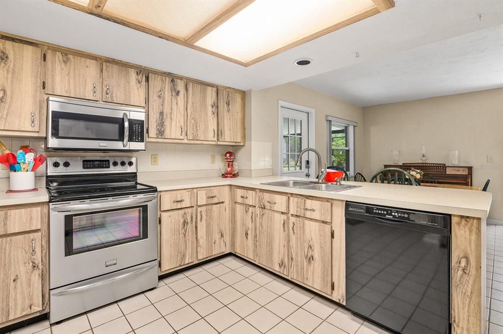 Interior, Kitchen, Stainless Steel Appliances