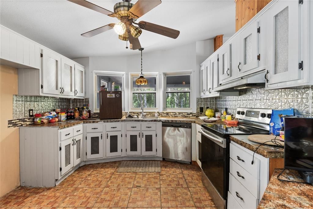 Interior, Kitchen, Pendant Lights