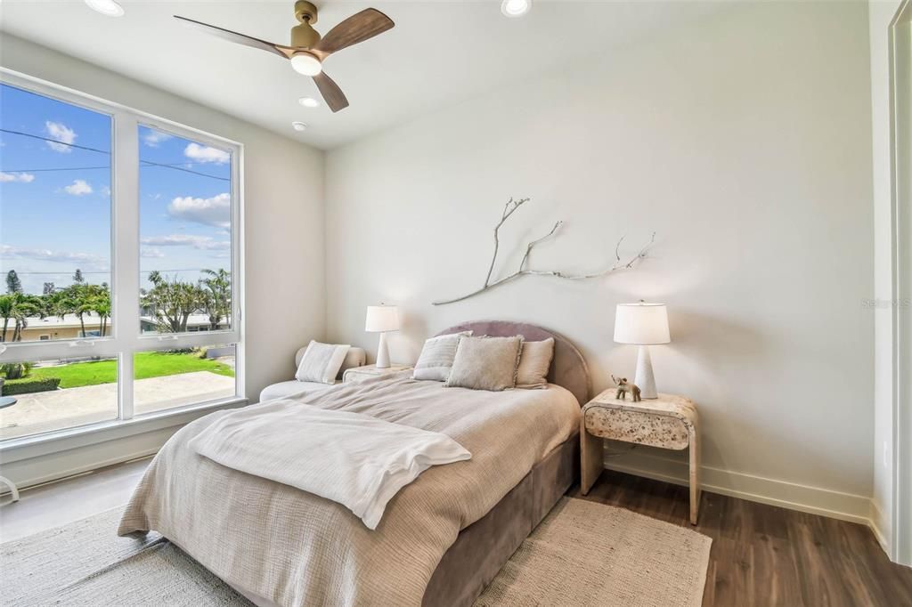 Bedroom, Interior, Recessed Lighting, Water, Wood Texture Flooring
