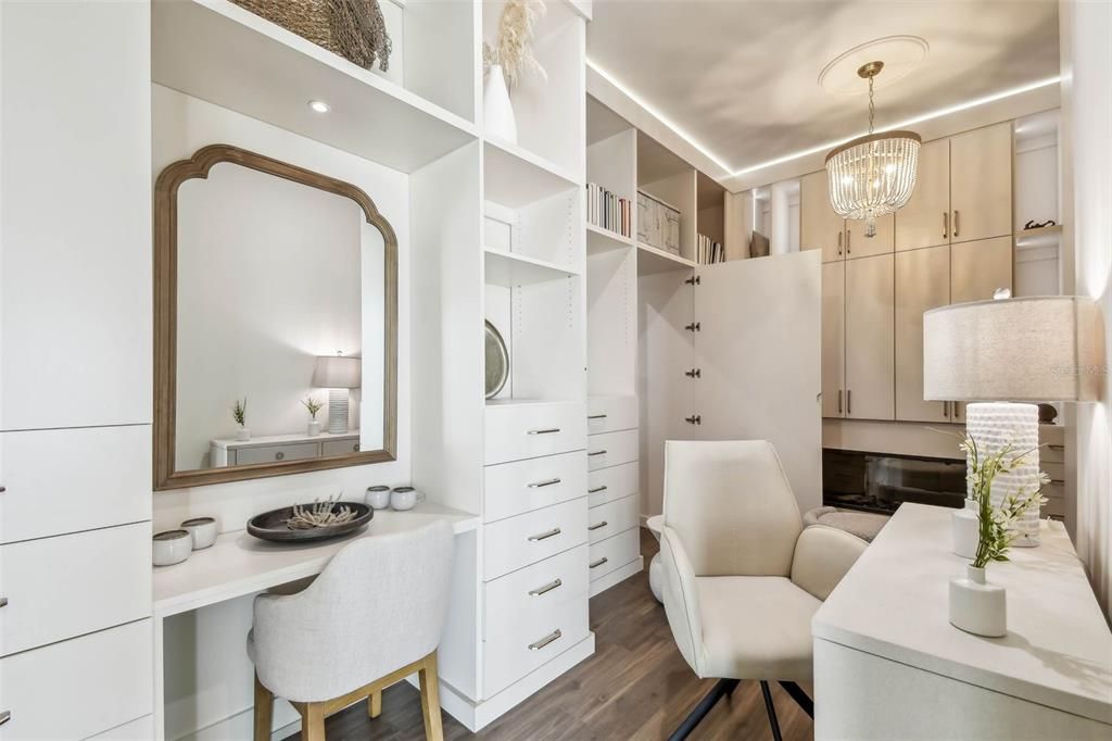 Chandelier, Interior, Walk-in Closets, Wood Texture Flooring