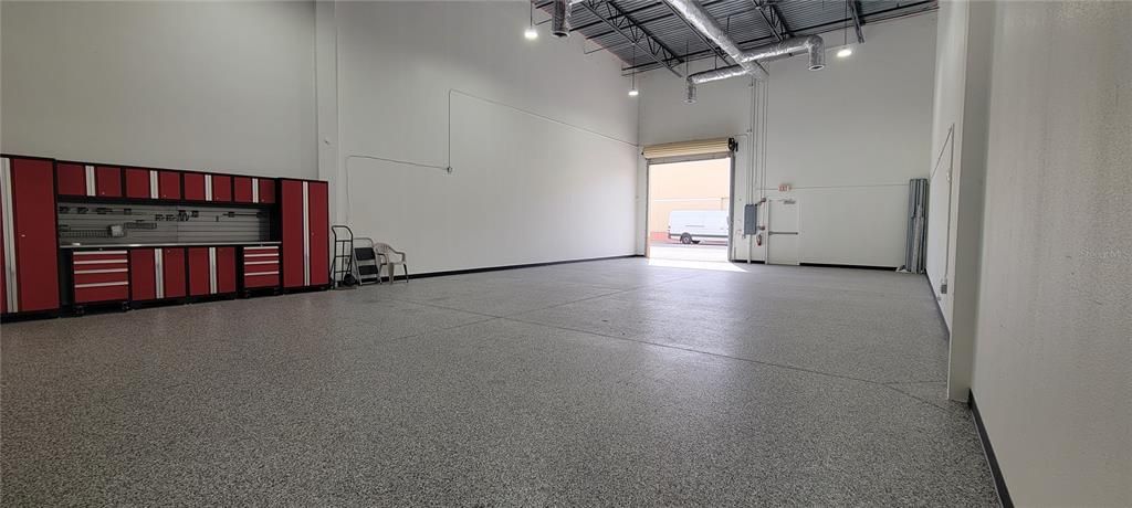 Garage, Interior