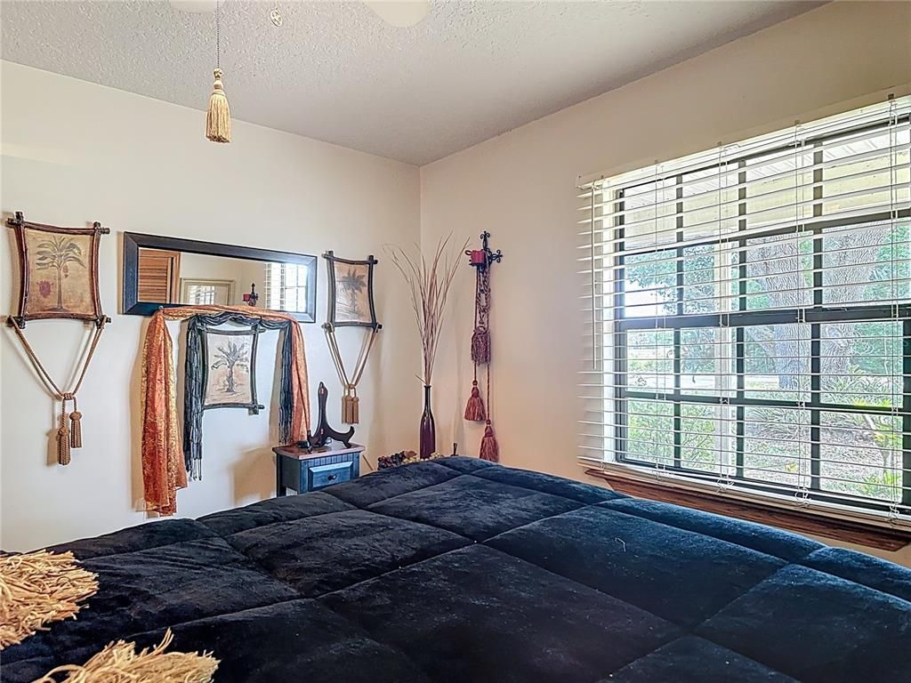 Bedroom, Interior, Pendant Lights