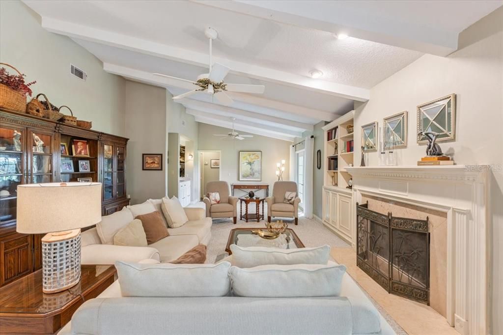 Fireplace, Interior, Living room, Recessed Lighting