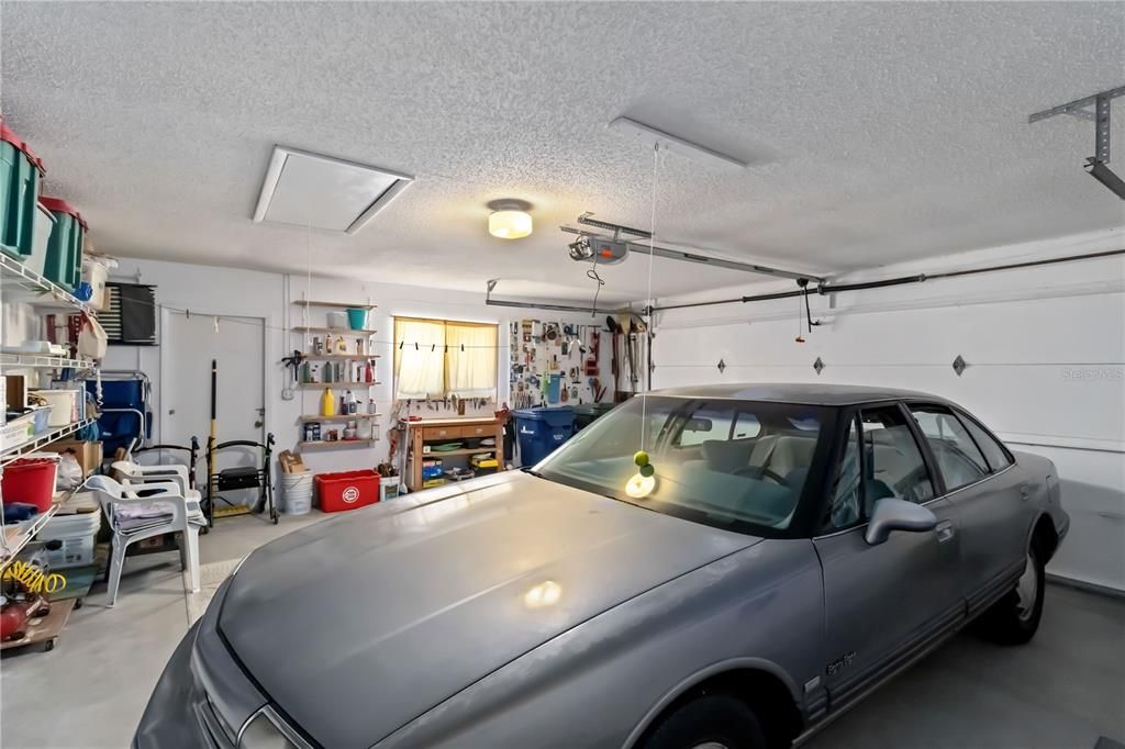 Garage, Interior