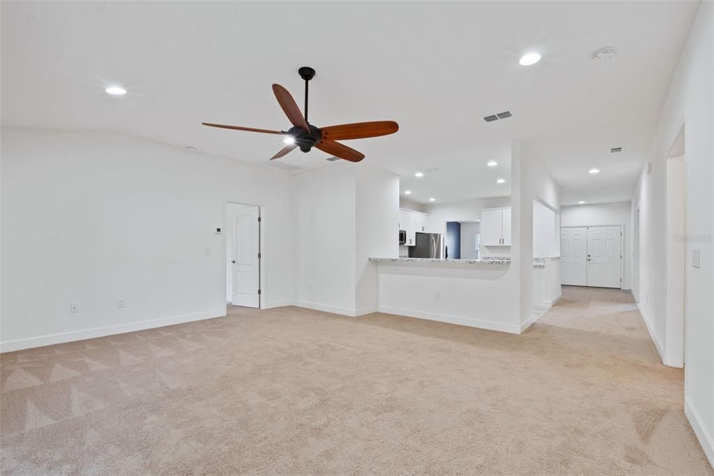 Empty room, Interior, Kitchen, Recessed Lighting