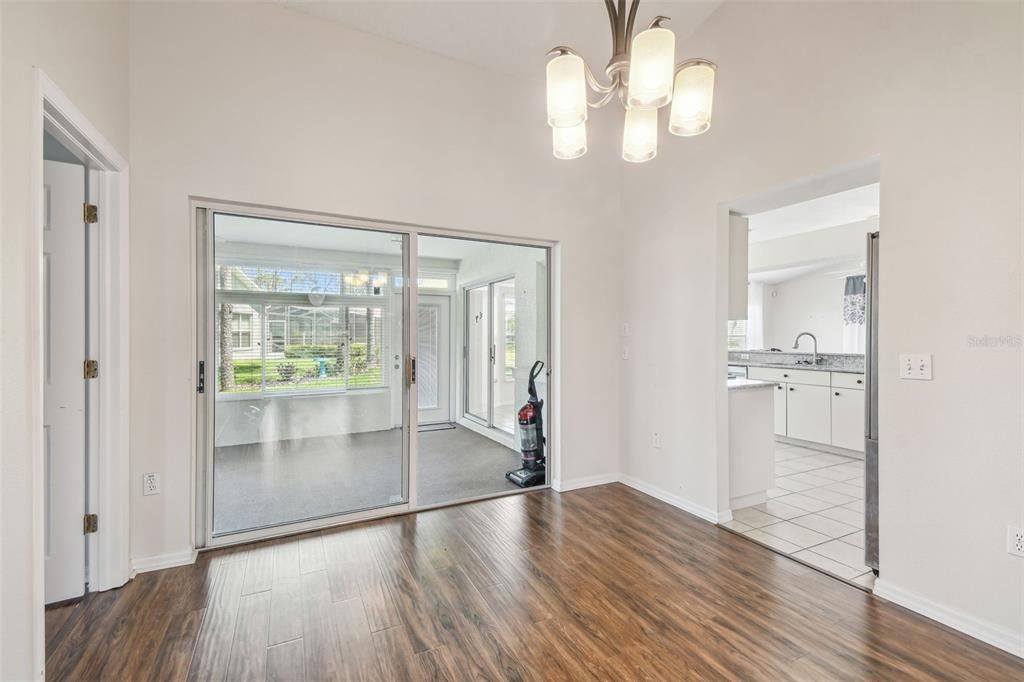 Chandelier, Fitness Equipment, Interior, Kitchen, Wood Texture Flooring