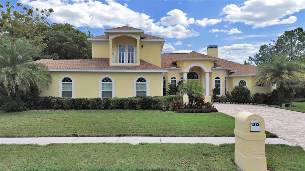 Backyard, Exterior, Facade, Mediterranean