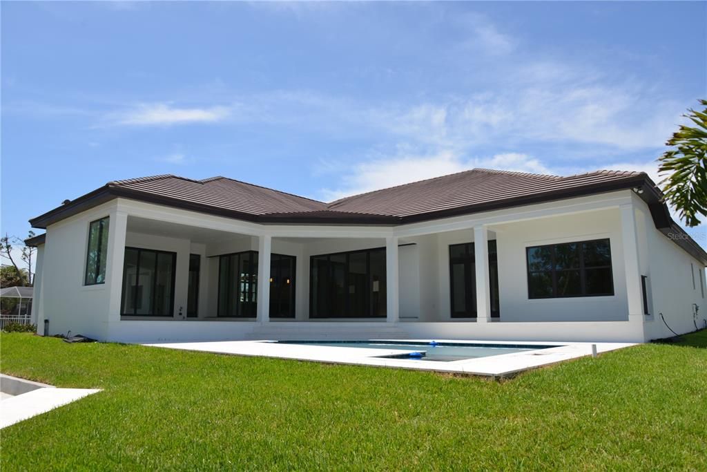 Backyard, Exterior, Pool