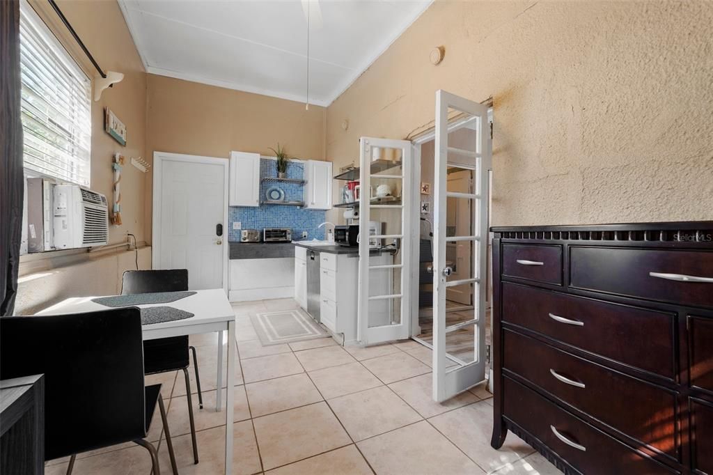 Interior, Kitchen