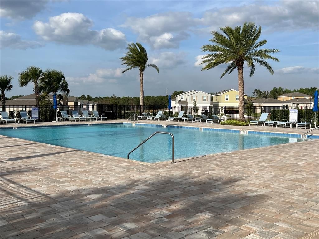 Exterior, Pool