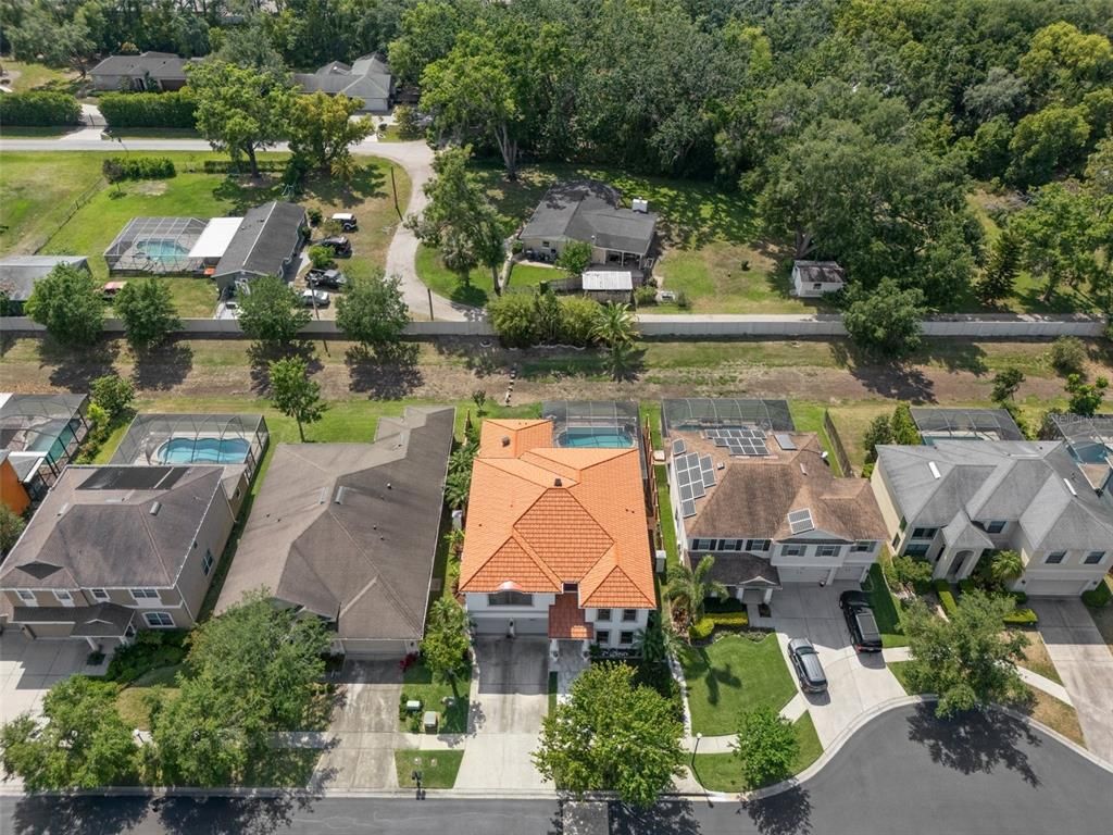 Exterior, Drone