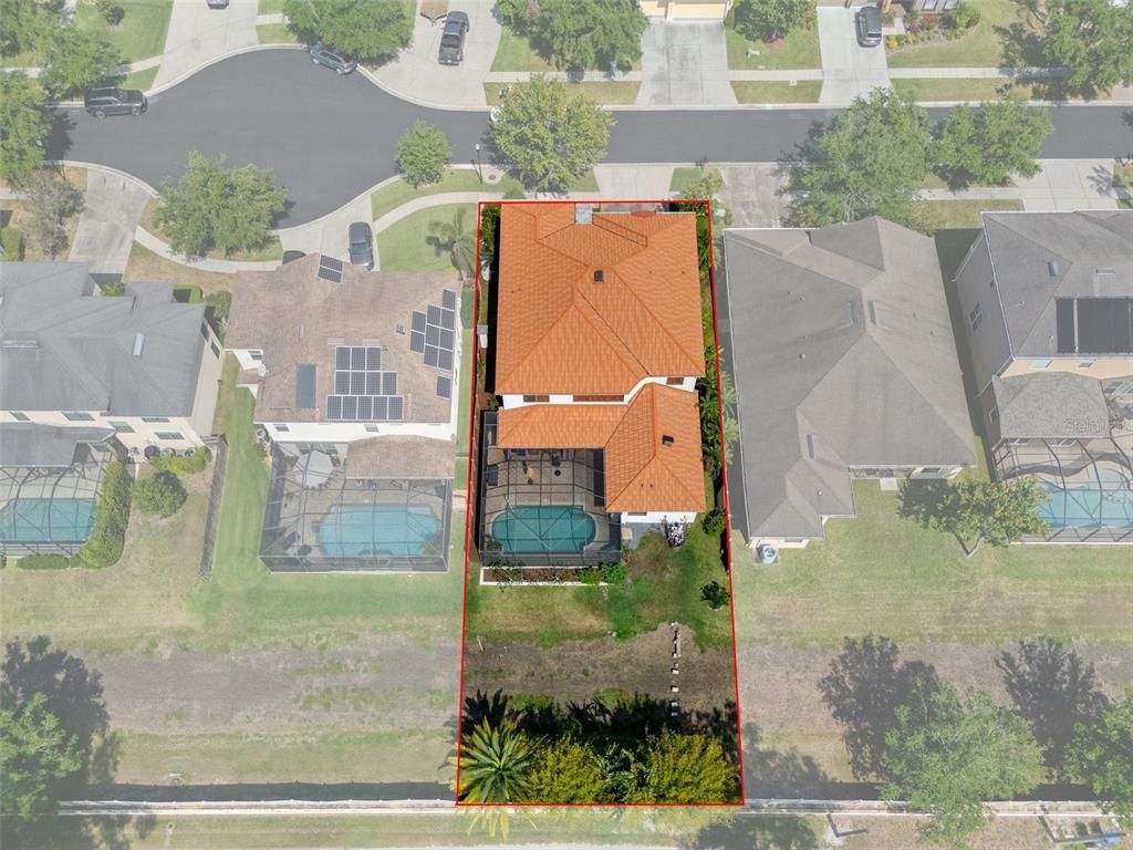 Exterior, Drone