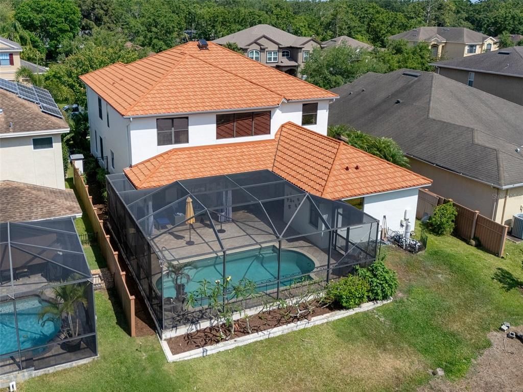 Exterior, Drone