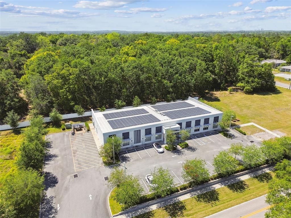 Exterior, Drone
