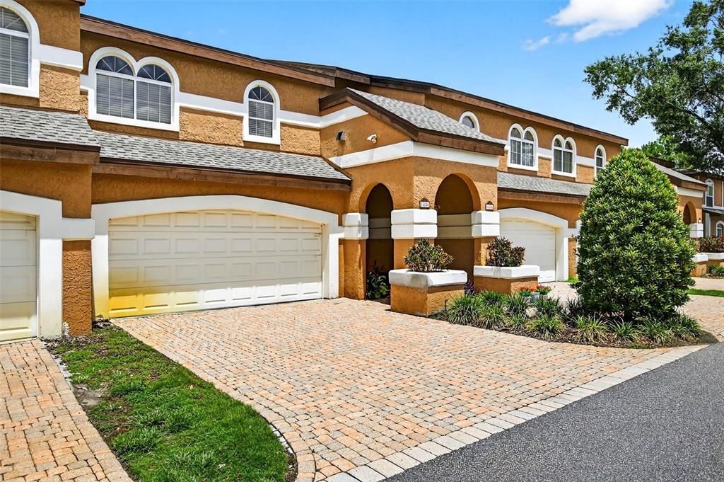 Attached, Exterior, Facade, Mediterranean