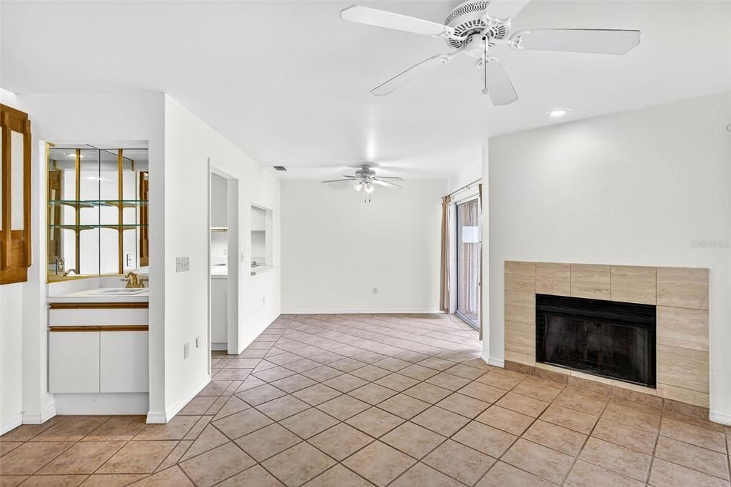 Empty room, Fireplace, Interior, Recessed Lighting