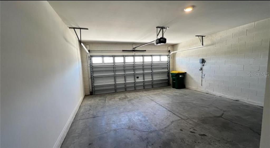 Garage, Interior, Recessed Lighting
