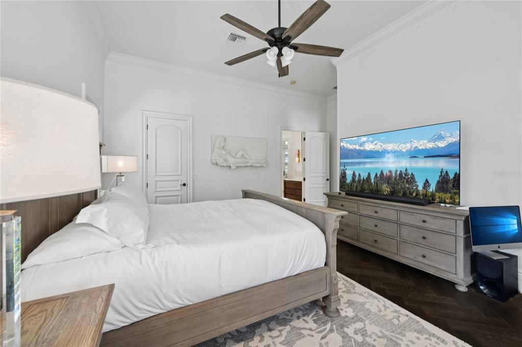 Bedroom, Interior, Water, Wood Texture Flooring
