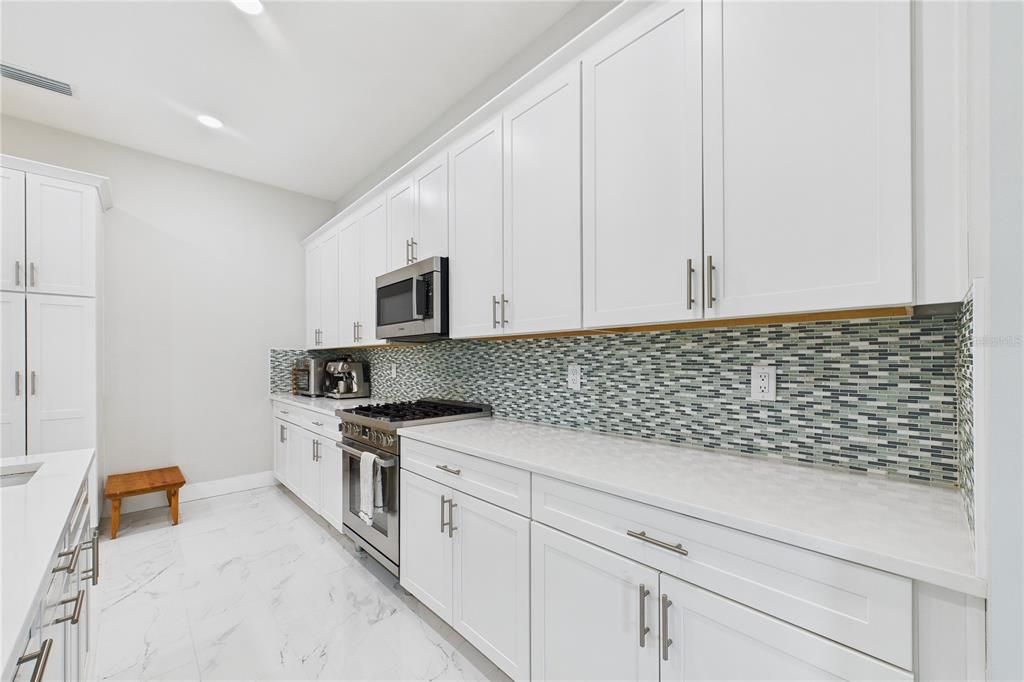 Interior, Kitchen, Marble, Recessed Lighting