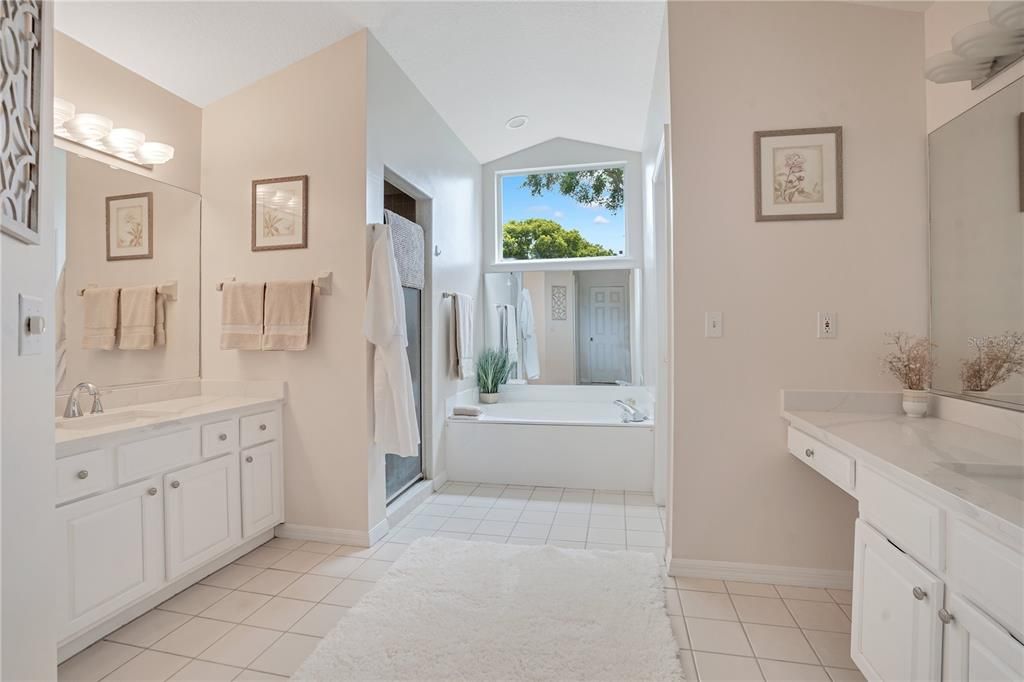 Bathroom, Dual Sink Vanities, Interior