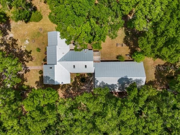 Exterior, Drone