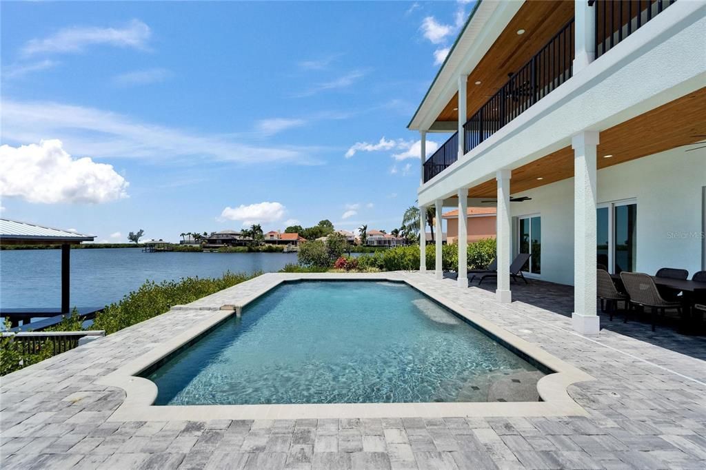 Exterior, Pool, Water