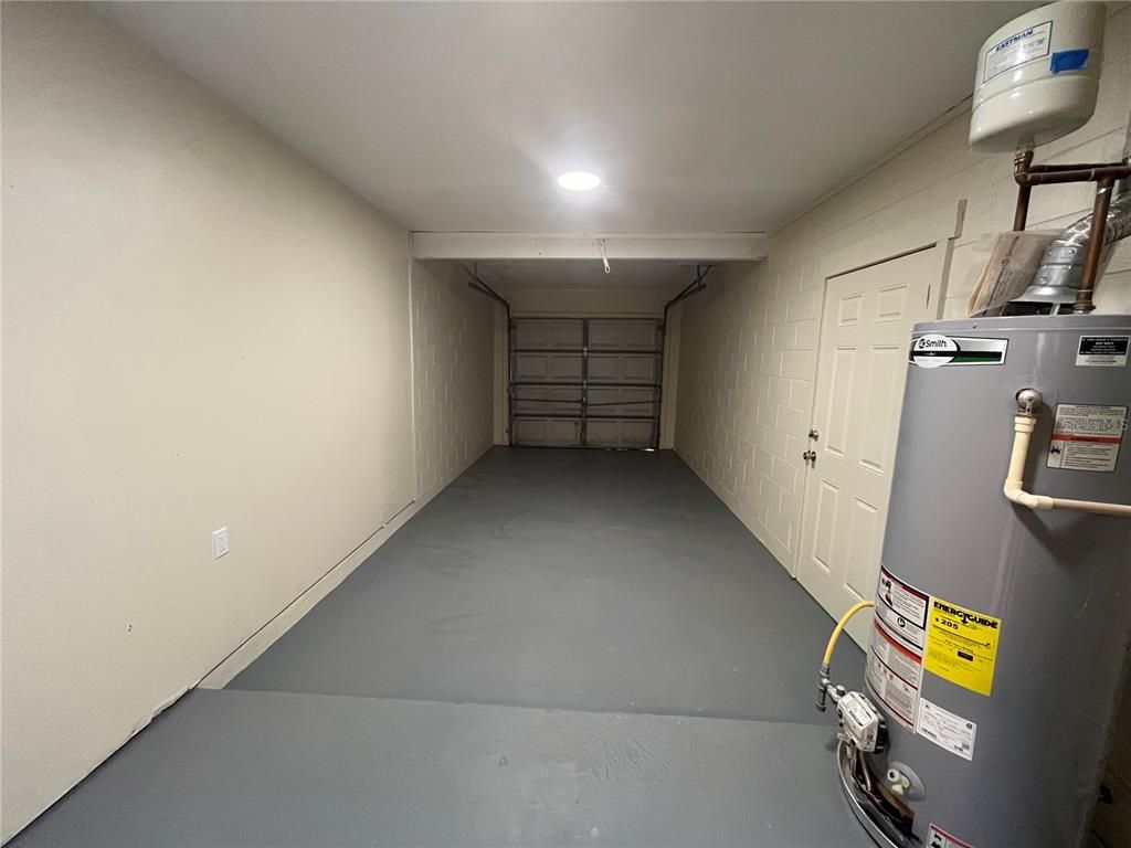 Garage, Interior, Recessed Lighting